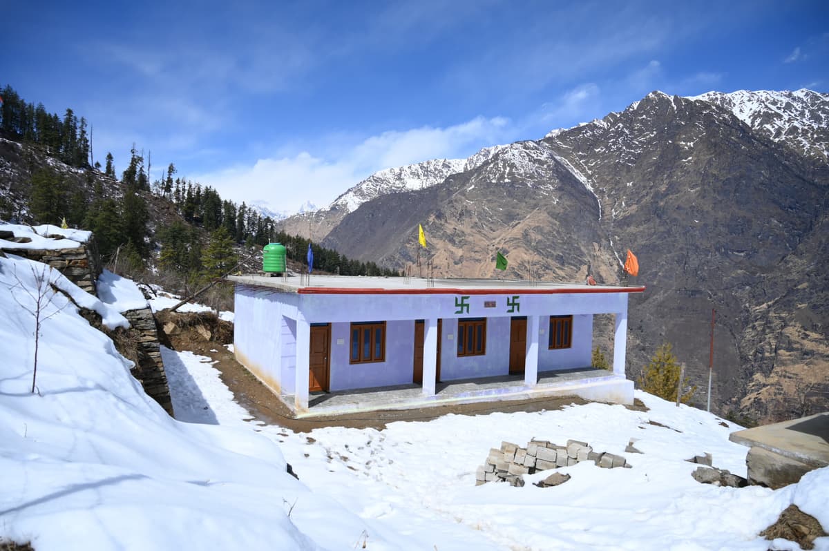 Bhavishya Badri Homestay 24